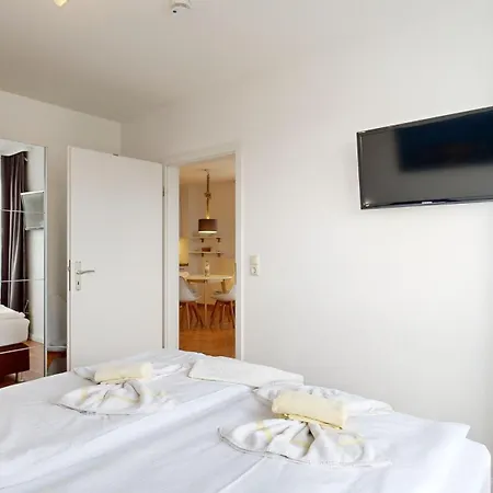 Appartementhaus Binzer Sterne 31 *